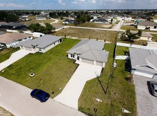 2851 NW 3rd Pl, Cape Coral, FL 33993