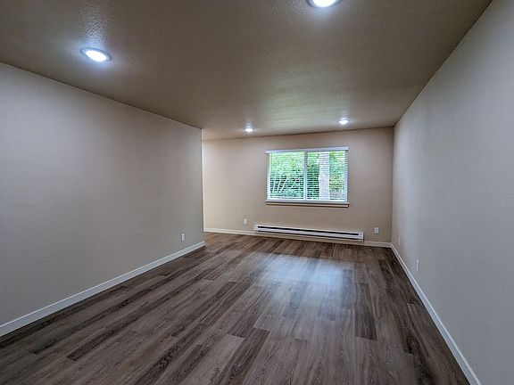4th image of 5715-5713 64th St W