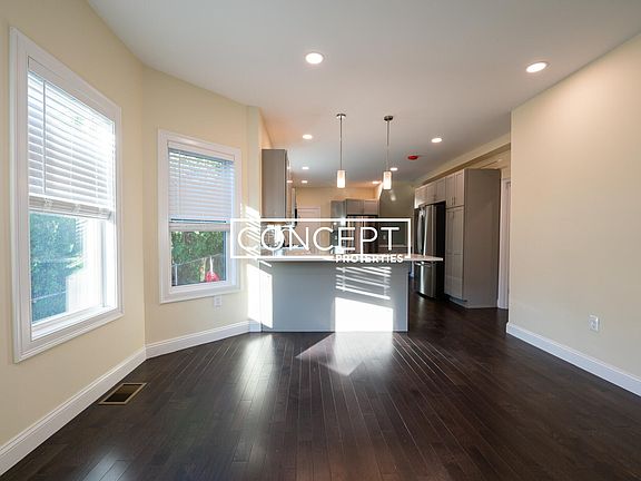 3rd image of 61 Bradbury Ave #1