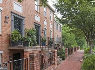 3203 Sutton Pl NW APT A, Washington, DC 20016