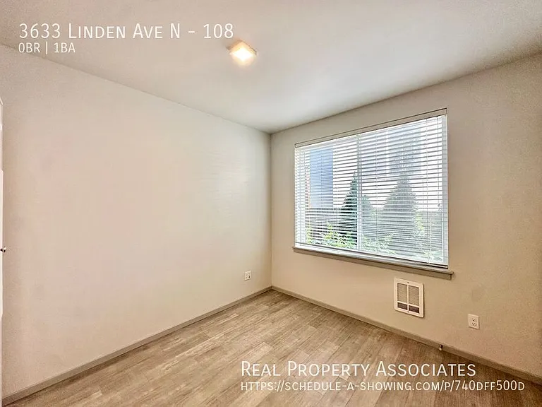 3633 Linden Ave N — Photo 21