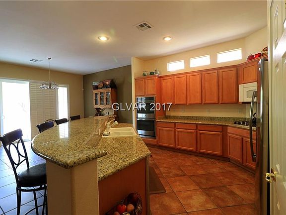 4th image of 9028 Sage Thicket Ave