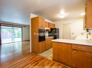 2055 SW Briggs Ct, Beaverton, OR 97005