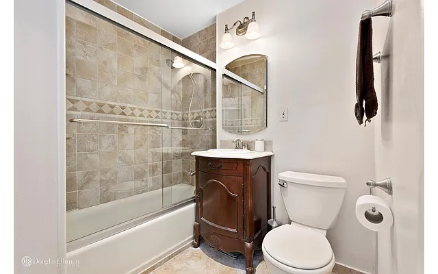 Sold by Douglas Elliman | media 15