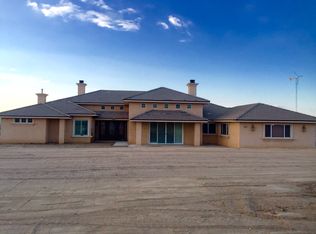 11142 Yucca Terrace Dr, Oak Hills, CA 92344