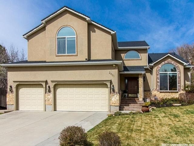 1st image of 2601 E Tuxedo Cir