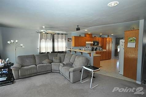 759 Harley Ct._Living to Kitchen