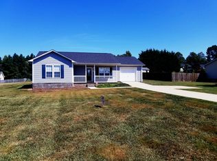 4462 C & B Farm Rd, Conover, NC 28613