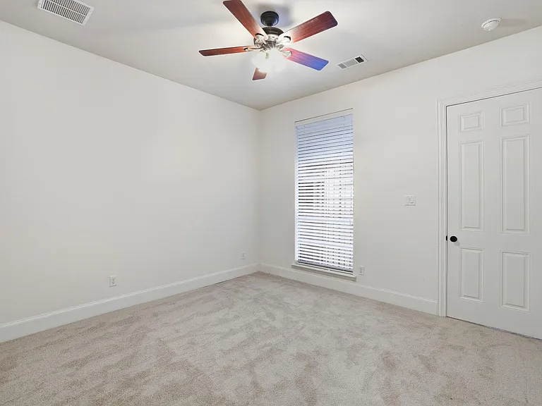 25707 Pierrmont Ct — Photo 26