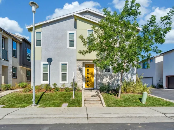 4514 Ocean Ln, Elk Grove, CA 95757