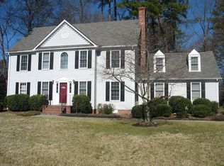 122 Elm Lake Way, Yorktown, VA 23693