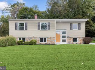 1906 Logwind Rd, Baltimore, MD 21228