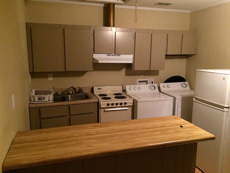 Livingroom/Kitchen2