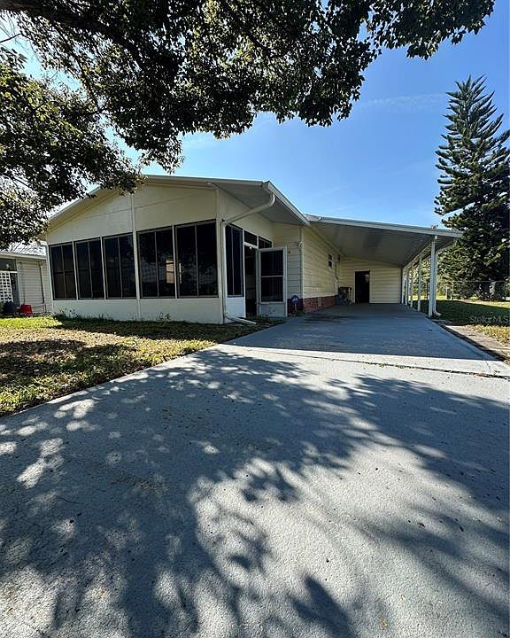 1st image of 2706 Cranmoor Dr