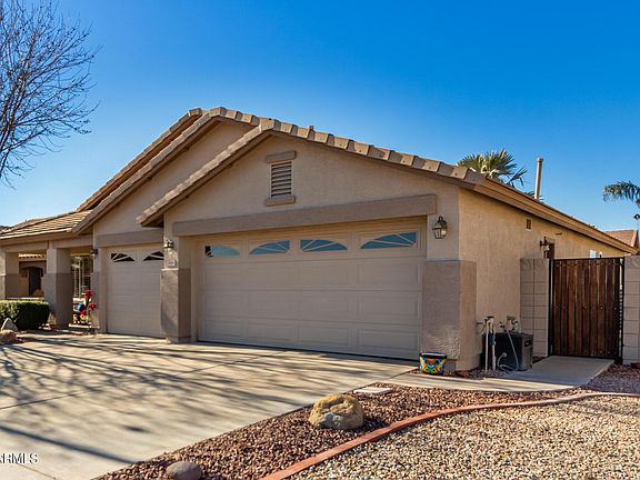 3rd image of 3884 S Bridal Vail Dr