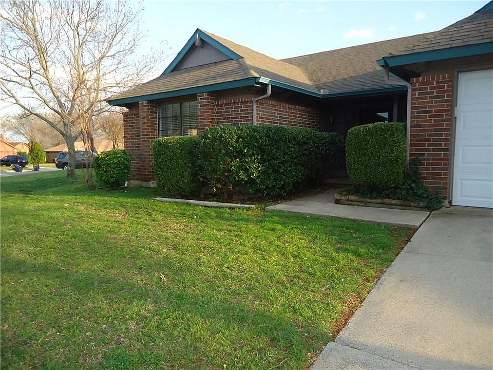 1st image of 4224 Periwinkle Dr