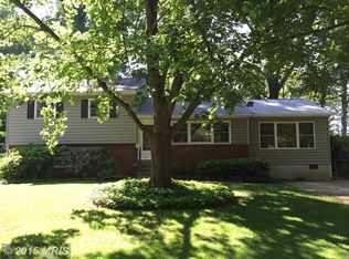 214 Harmony Dr SW, Vienna, VA 22180