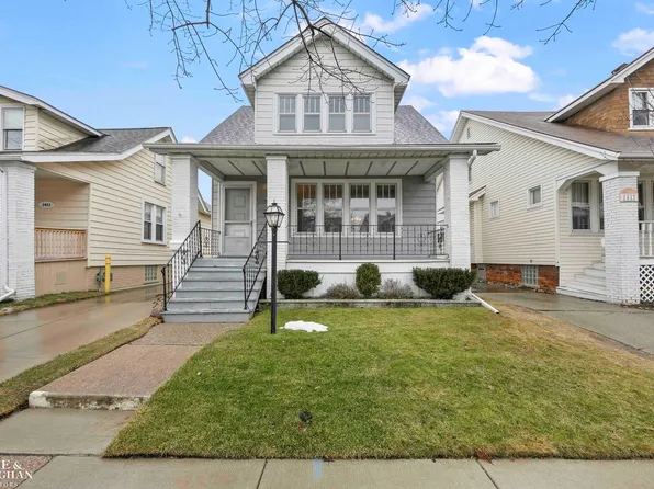 1415 Beaconsfield Ave, Grosse Pointe Park, MI 48230