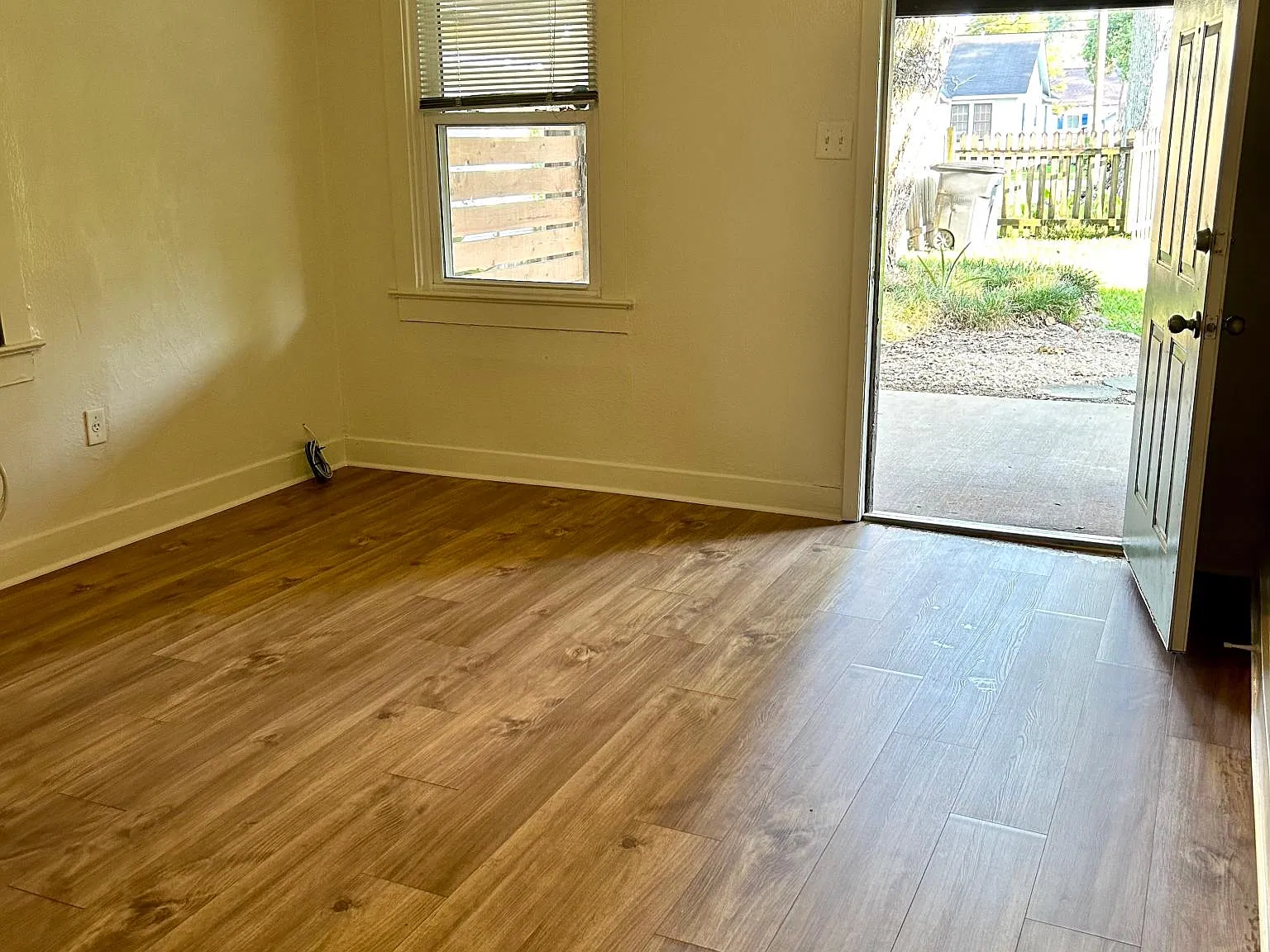 5655 Capital Heights Ave — Photo 3