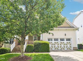 214 Ashdown Forest Ln, Cary, NC 27519