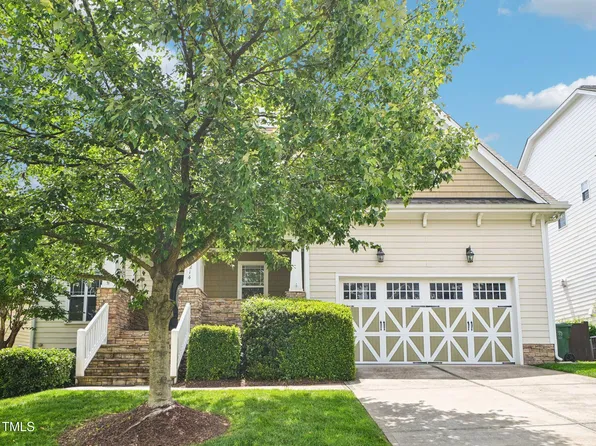 214 Ashdown Forest Ln, Cary, NC 27519