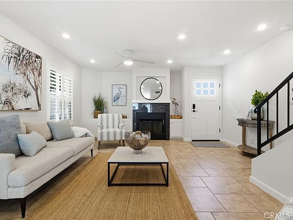 4th image of 2704 Nelson Ave #C