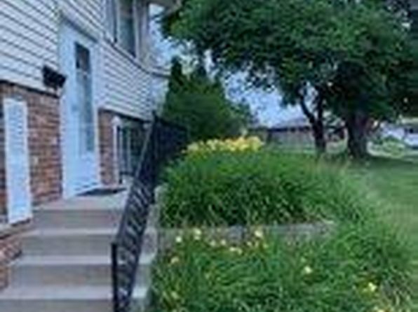 1223 Jefferson St, Ames, IA 50010