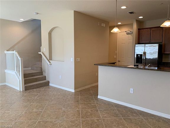 5th image of 9027 Alturas Ln Unit 3305