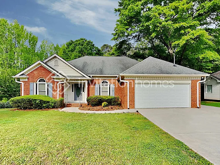1700 Little Brook Dr SW — Photo 1