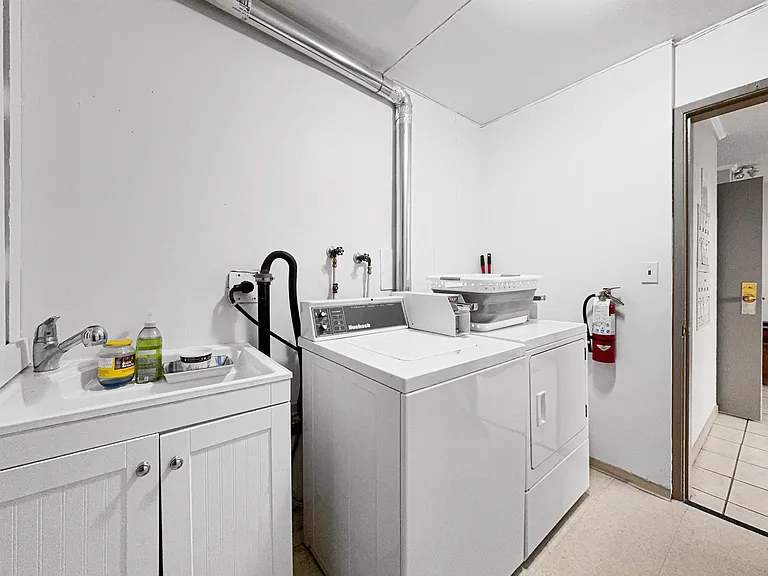 8635 Fremlin St #1XX — Photo 8