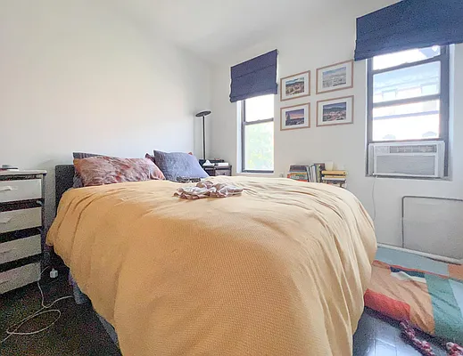 Rented by Compass | media 12