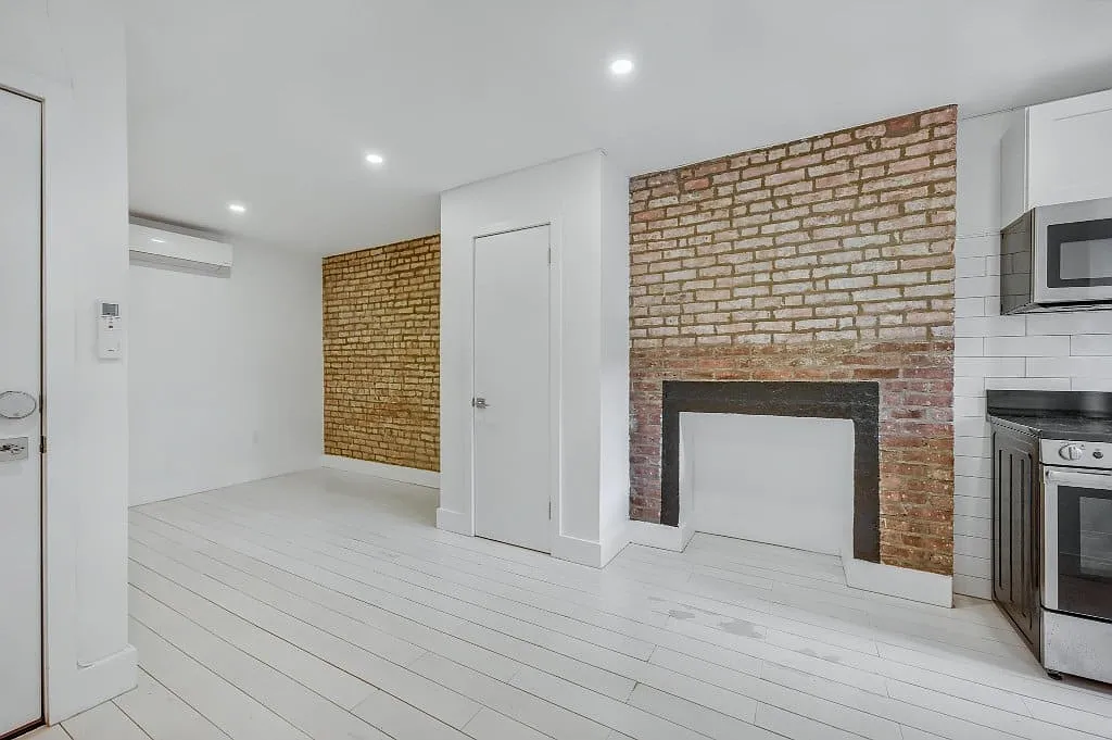 317 East 5th Street — Photo 4
