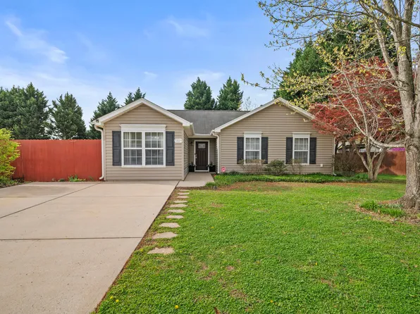 7329 Green Park Trl, Whitsett, NC 27377