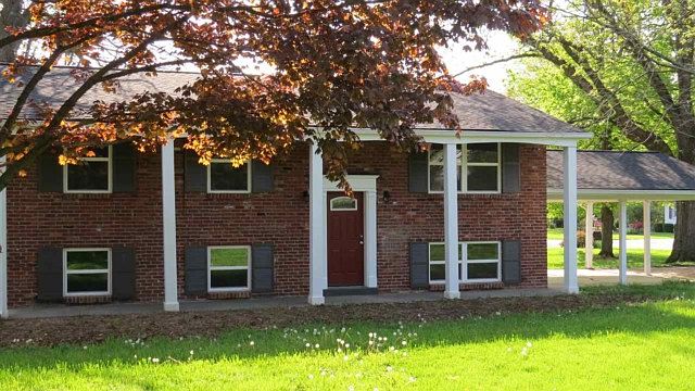 1st image of 6400 E Oak St