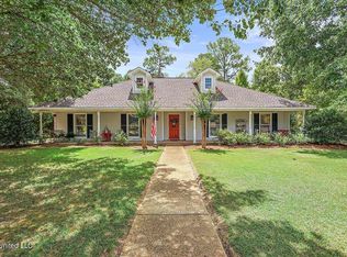 16 Peachtree Ln, Madison, MS 39110