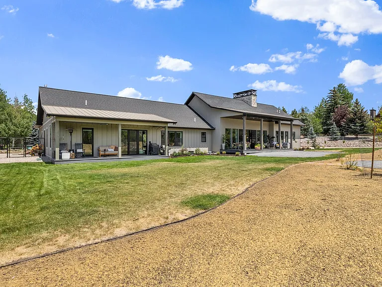 5240 Lake Creek Rd — Photo 37