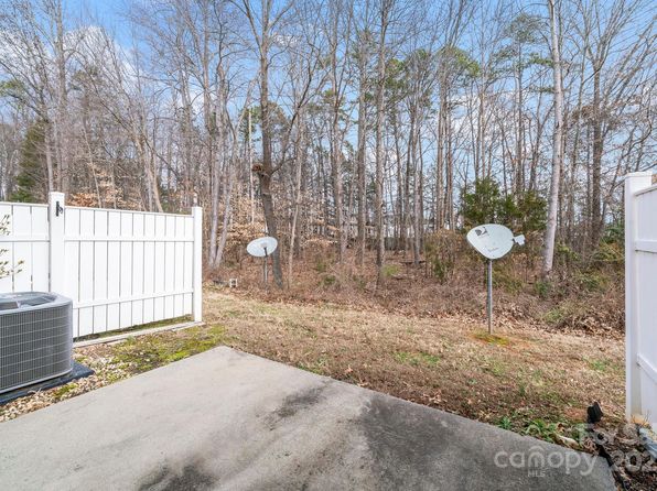 7719 Abigail Glen Dr, Charlotte, NC 28212