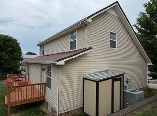 1119 Village Ct NE, Cleveland, TN 37312