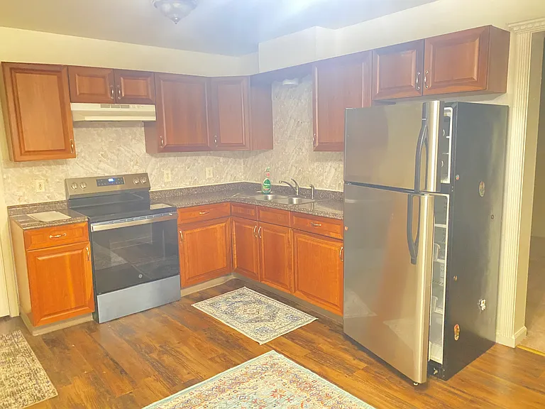 1705 Coventry Way — Photo 2