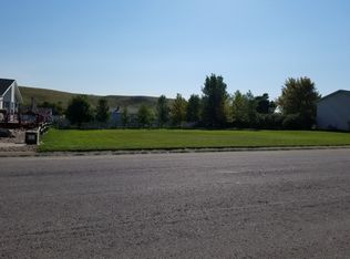 808 S 31st St, Spearfish, SD 57783