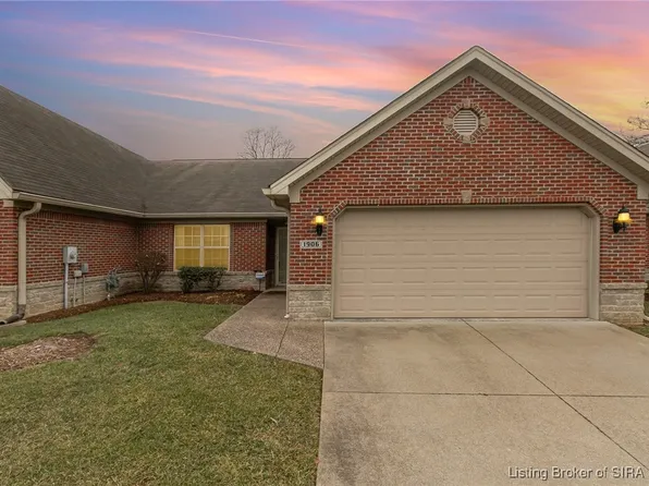 1906 Majestic Meadows Drive, Clarksville, IN 47129