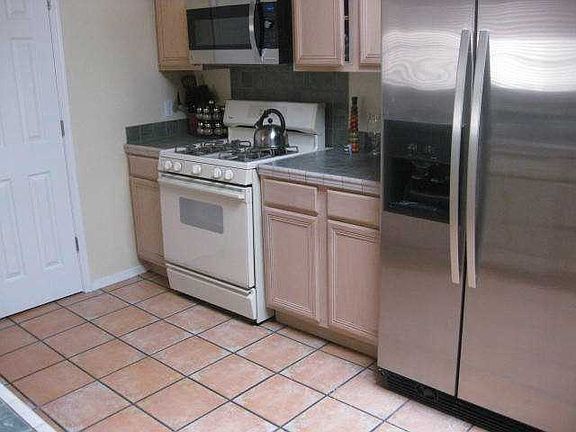 5th image of 2200 Radford St