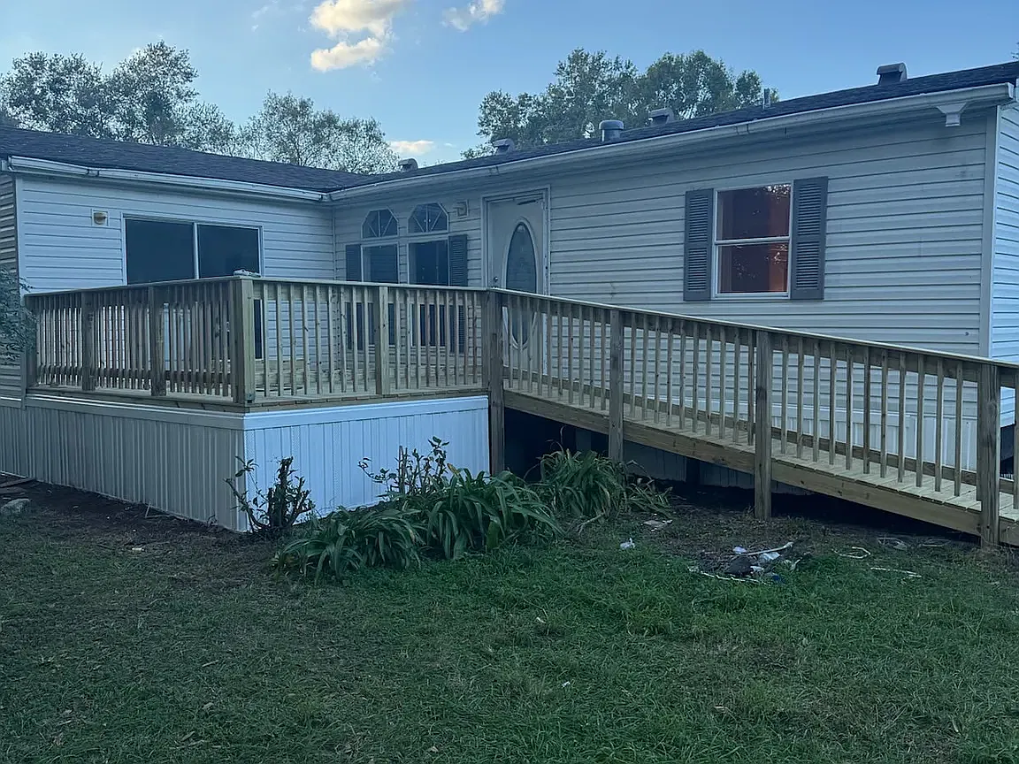 5 bed, 2187 sqft, $2,350 — Photo 3