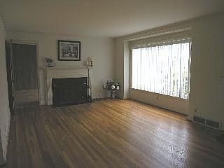 2nd image of 6321 Robinhood Ln