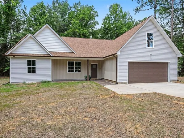 125 City Line Dr, Thomasville, NC 27360