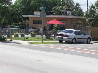 402 Phippen Rd, Dania Beach, FL 33004