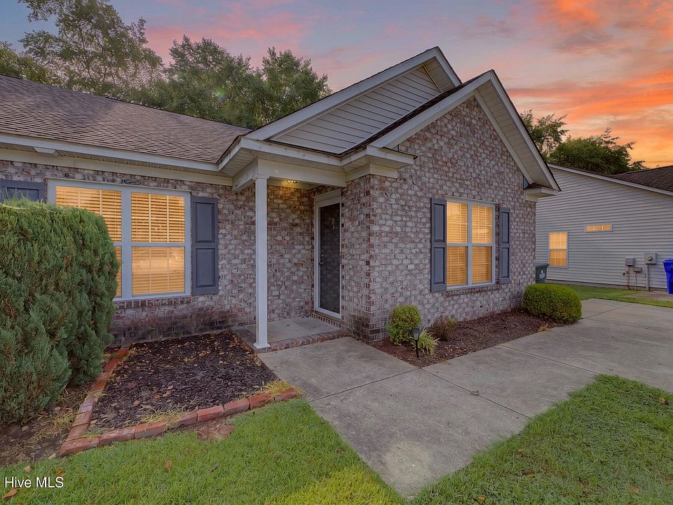 1st image of 2552 Saddleback Drive #B