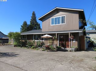 230 40th St, Springfield, OR 97477