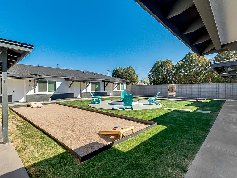 2512 E Thomas Rd #1 — Photo 22