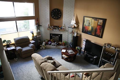 2nd image of 20224 Sherman Way Unit 53